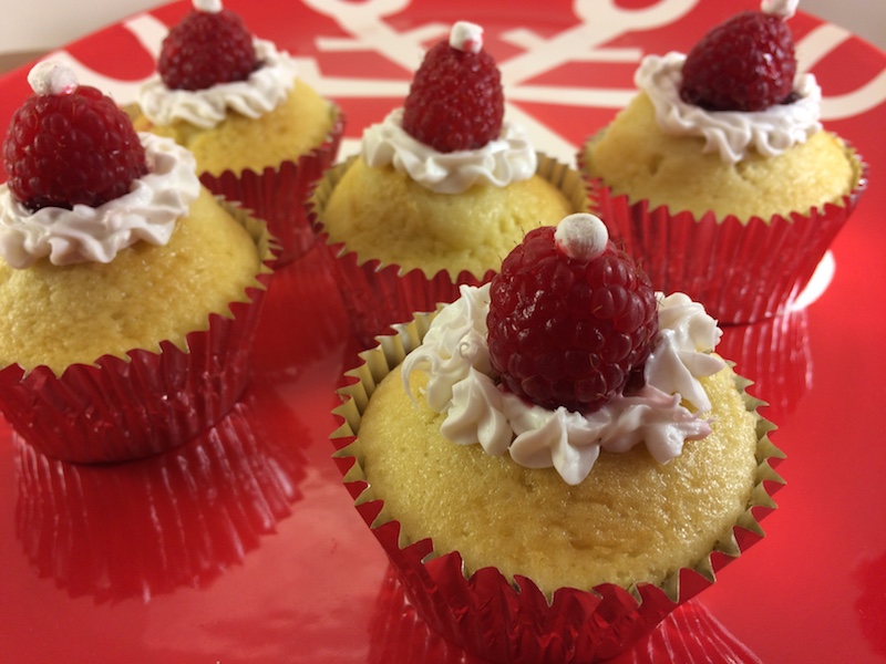 cupcakes con cappello di babbo natale