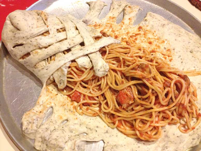 Faszerowany Chleb Spaghetti